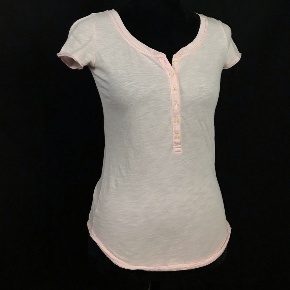 Pink v neck Abercrombie